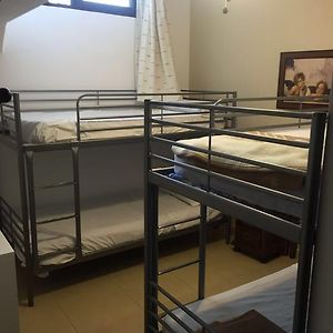 Habitación para Mujeres Compartida